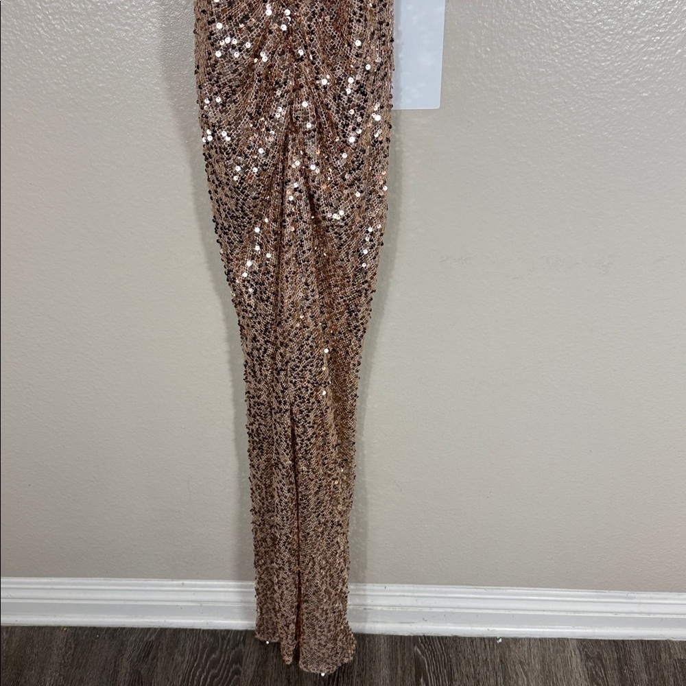 Delfi Collective Avelie Ruched Sequin Dress in Nude - Picture 10 of 16